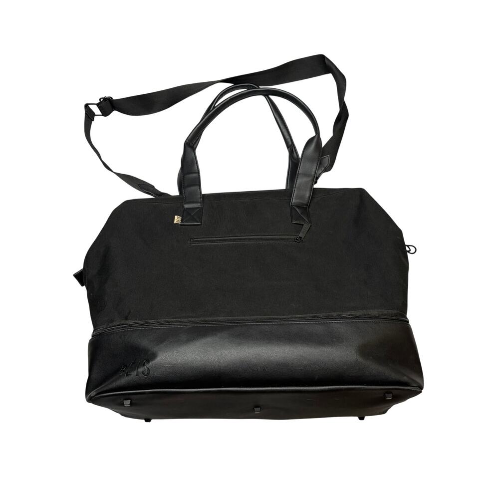 BEIS The Weekend Bag in Black Revolve Canvas Travel Duffle Tote 19x15x10